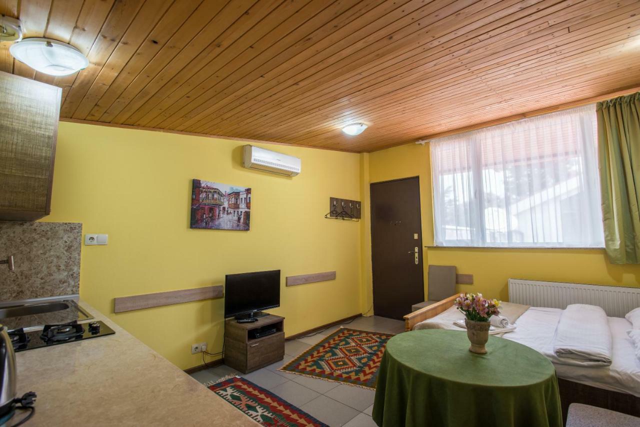 Accent Hotel Τυφλίδα Εξωτερικό φωτογραφία
