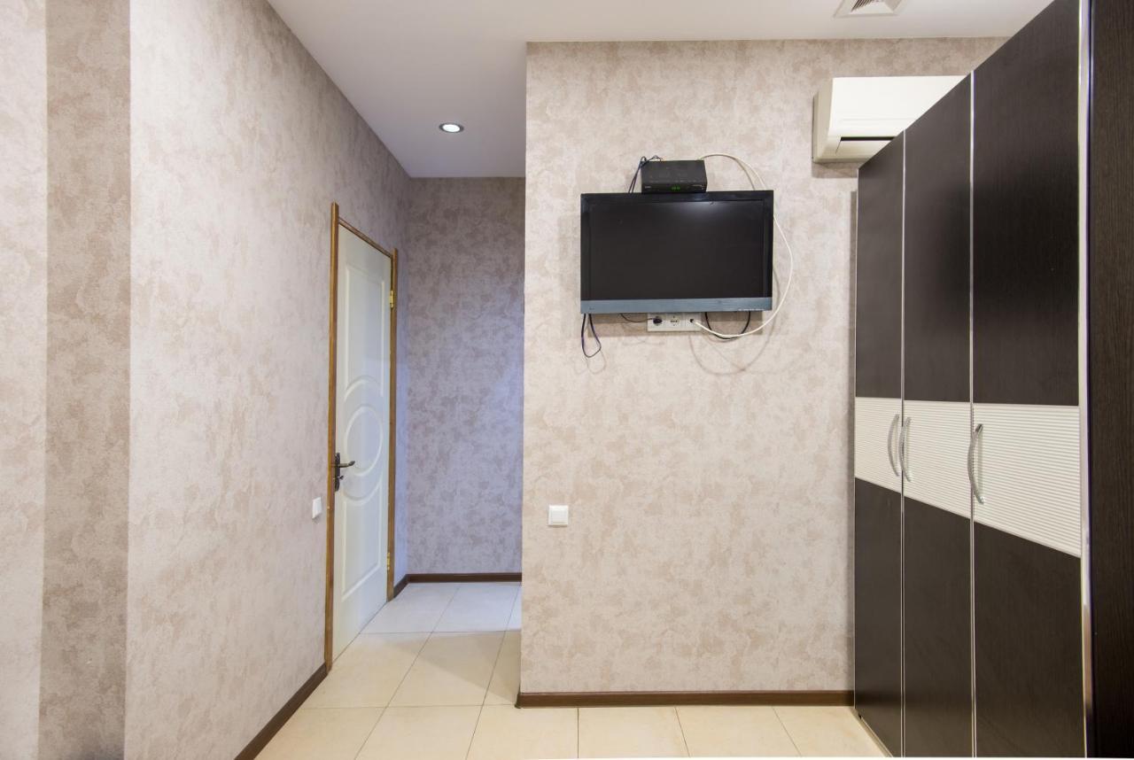 Accent Hotel Τυφλίδα Εξωτερικό φωτογραφία
