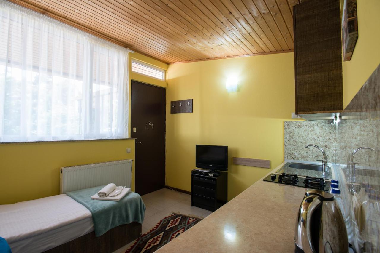 Accent Hotel Τυφλίδα Εξωτερικό φωτογραφία
