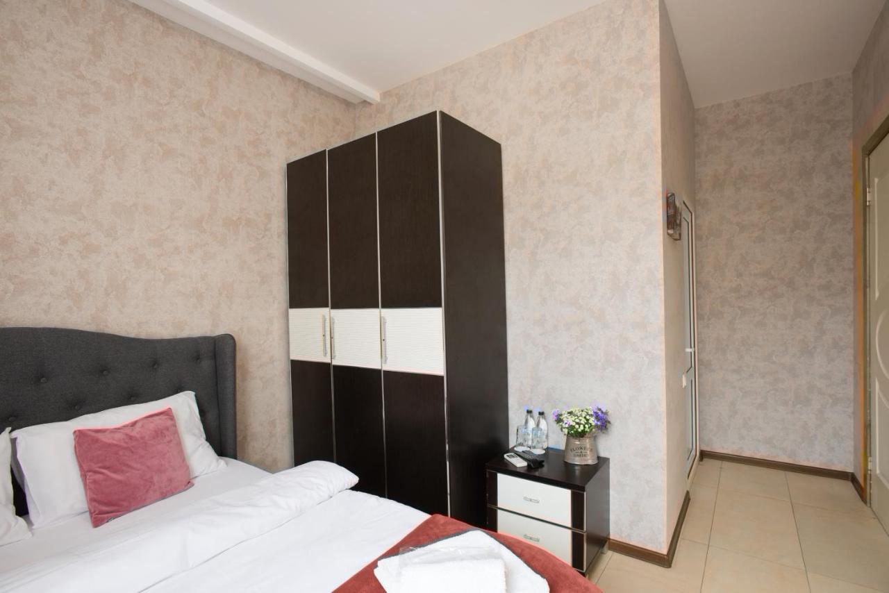 Accent Hotel Τυφλίδα Εξωτερικό φωτογραφία